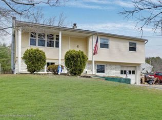 16 Goldweber Ave, Jackson, NJ