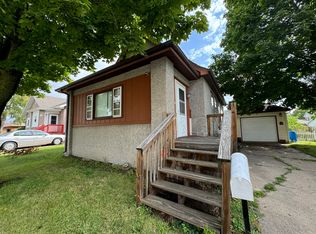 1115 Pike St, Peru, IL 61354