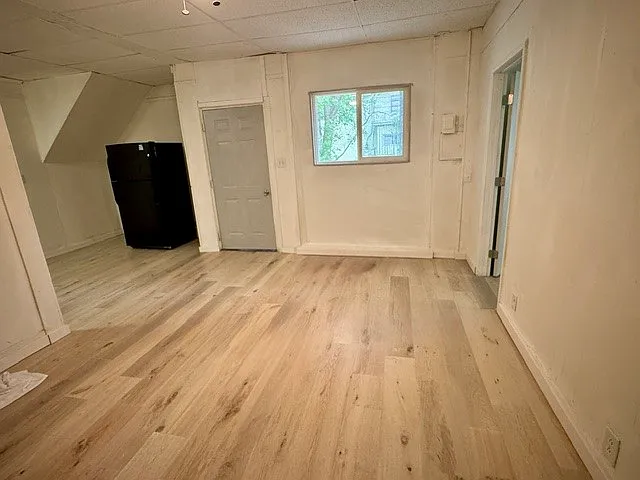 7666 W Ridge Rd — Photo 8