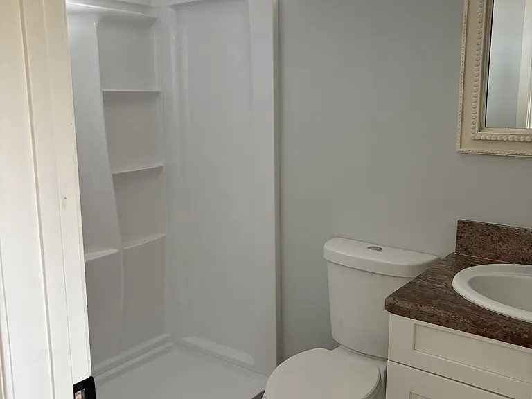 418 Honeysuckle Ln #1-B — Photo 9