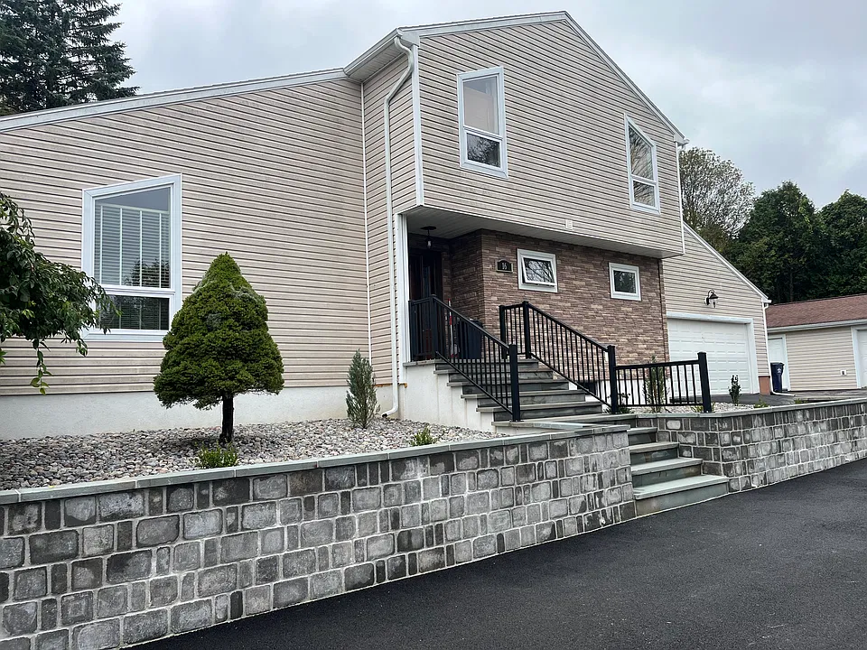 16 Smithport Rd