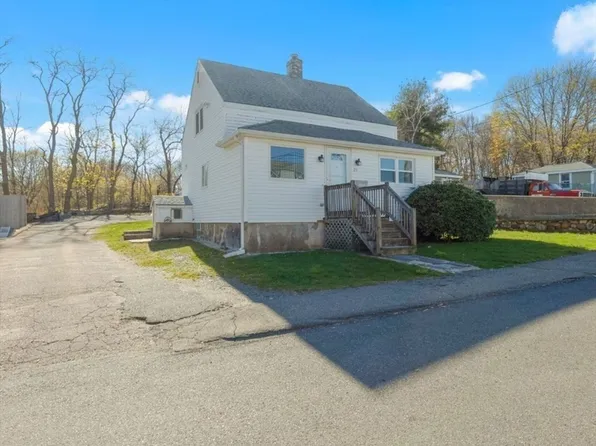 29 Dane St, Peabody, MA 01960