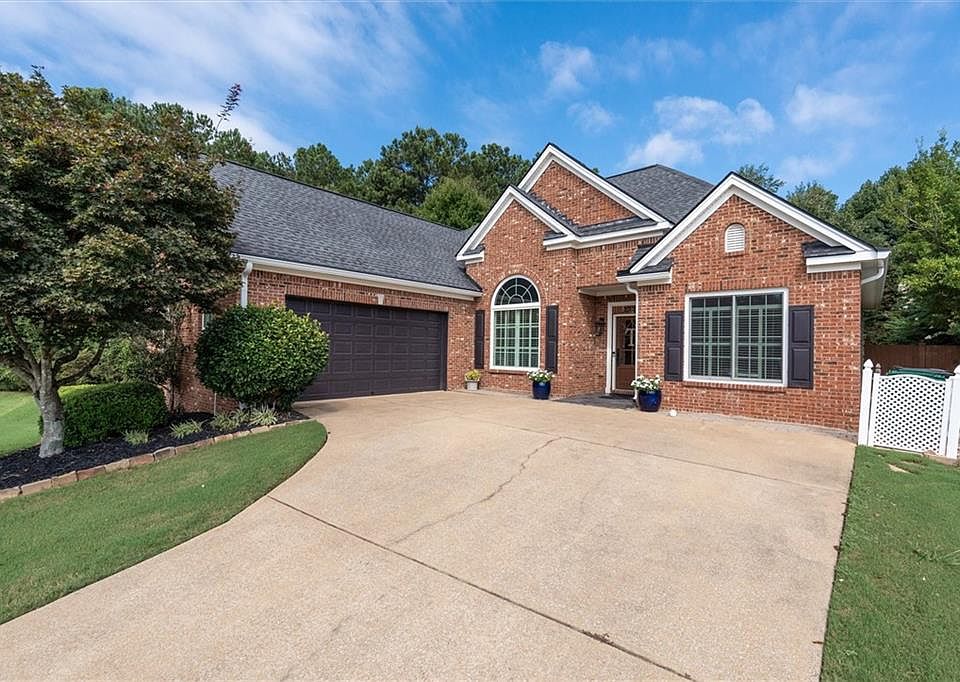 1st image of 222 Meadow Run