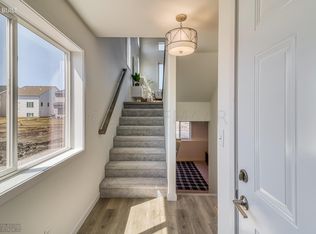 2557 Fulton Loop S, Fargo, ND 58104