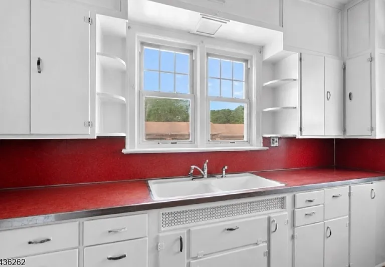 5514 Berkshire Valley Rd — Photo 12