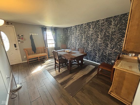 3rd image of 2716 Marywood Dr