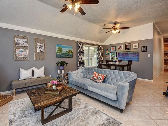 4th image of 3715 Landon Park Dr