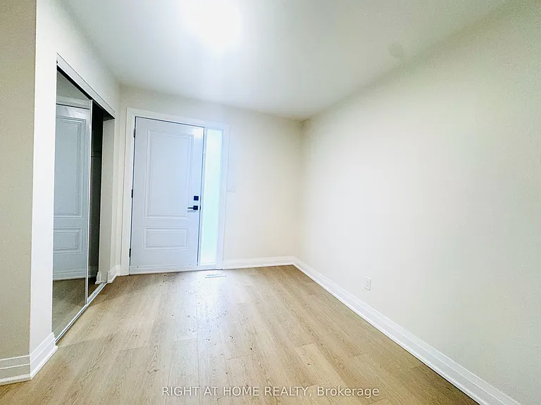 26 Goodview Rd #BASEMENT — Photo 17