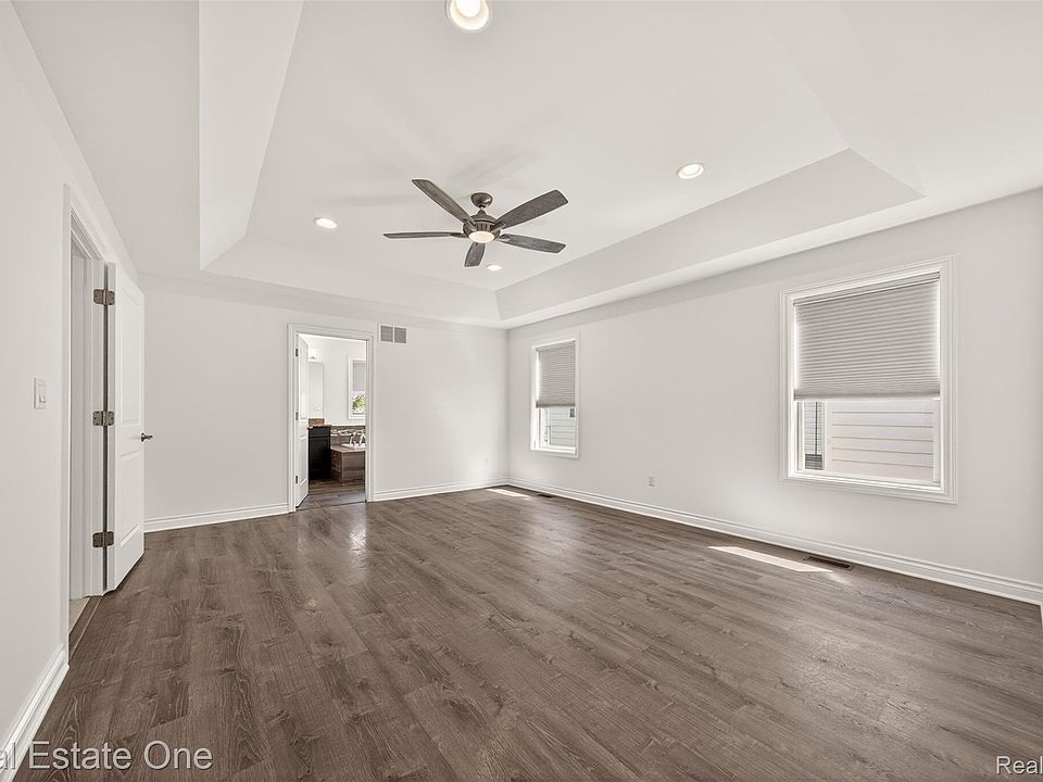 4702 Mankato Ave, photo 26
