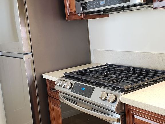 5th image of 143 Argonne Ave #143
