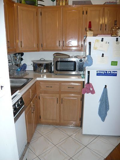 2nd image of 310 W 95th St APT 7B