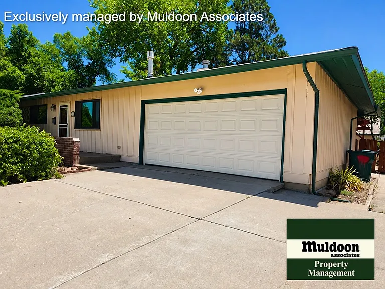 70 Caledonia Rd — Photo 8