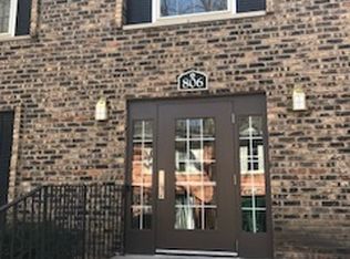 806 Old Settlers Trl APT 2, Hopkins, MN 55343