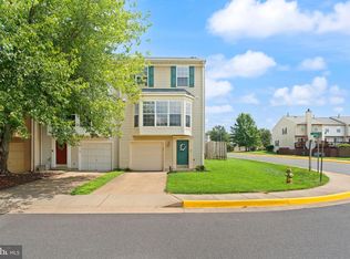 9219 Kristy Dr, Manassas Park, VA 20111