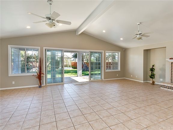 5th image of 2502 Highcliff Dr