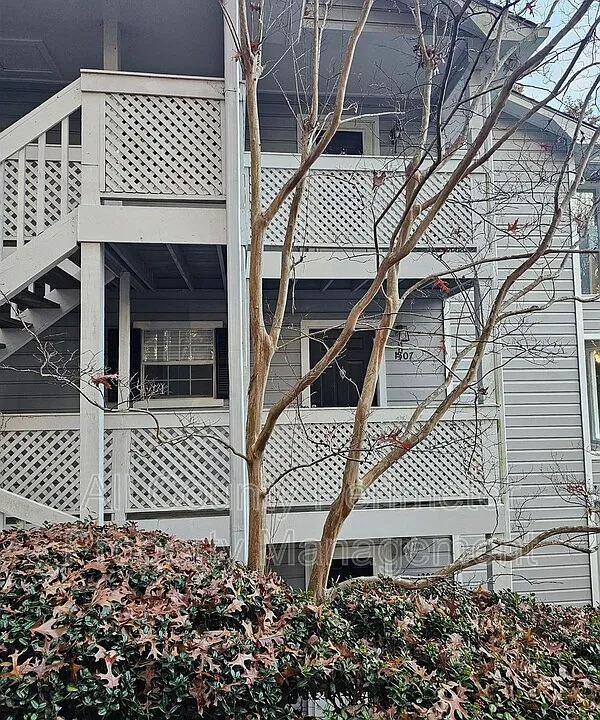 1307 Natchez Trce