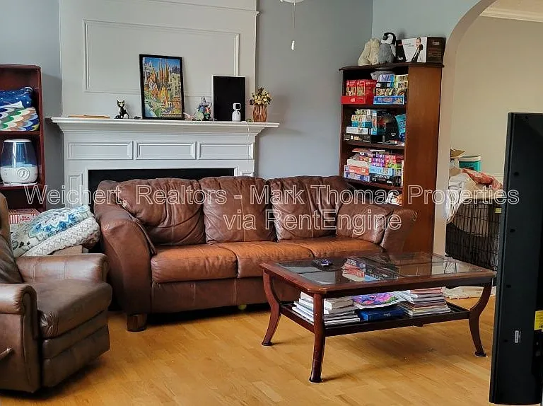 4901 Gaithers Pointe Dr — Photo 2