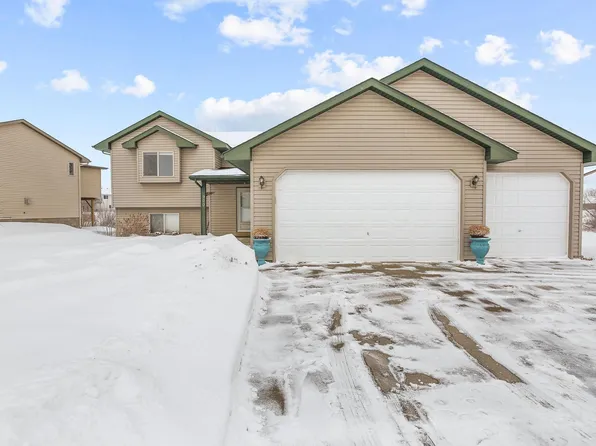 900 Acacia Dr S, Annandale, MN 55302