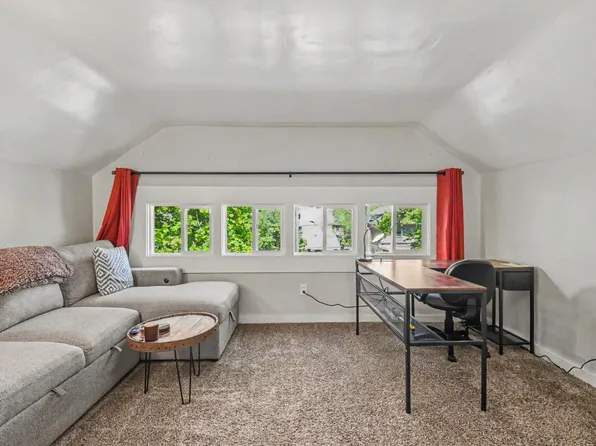 1412 Sherman St SE, Grand Rapids, MI 49506