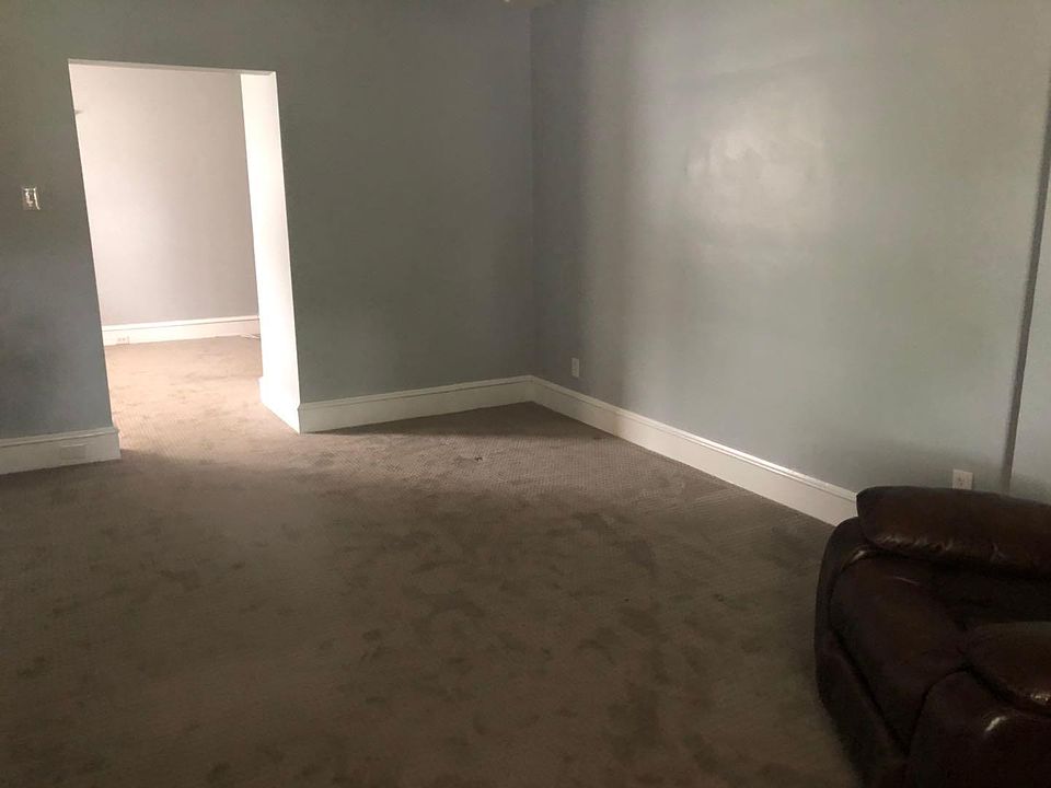 2nd image of 4121 Tyson Ave #1