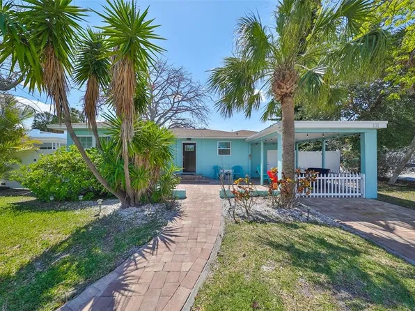 101 143rd Ave E, Madeira Beach, FL 33708