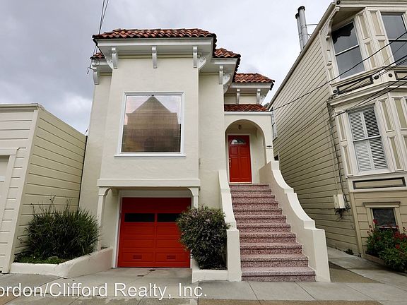 2nd image of 674 Elizabeth St