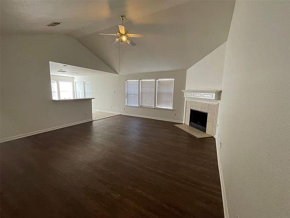 5th image of 3314 Falcon Trail Dr