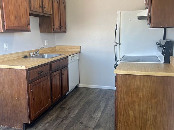 4th image of 4011 Westover Rd SE APT 4