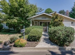 1893 Happy Ln, Eugene, OR 97401