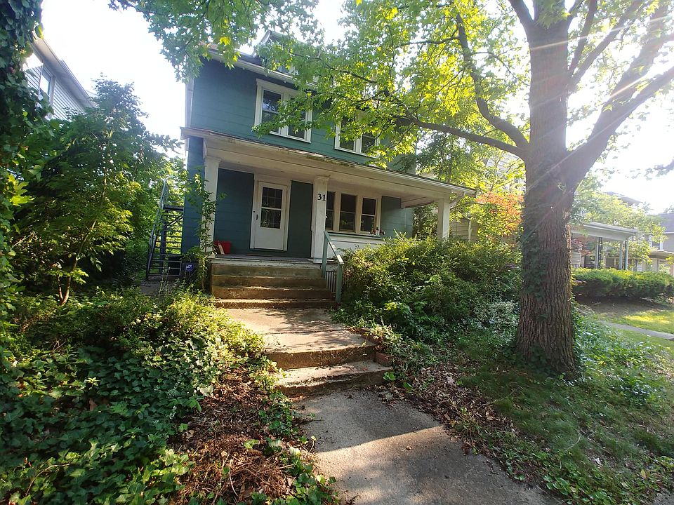 1st image of 31 W Como Ave #A
