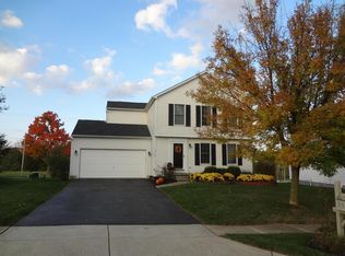 308 Pataskala Ridge Dr, Pataskala, OH 43062