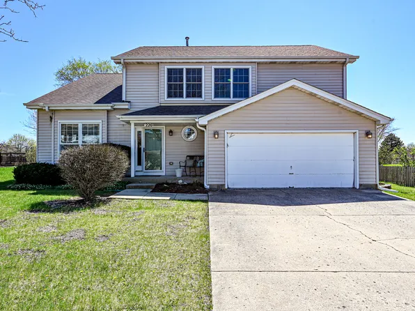 220 Thistle Ln, Lake Zurich, IL 60047