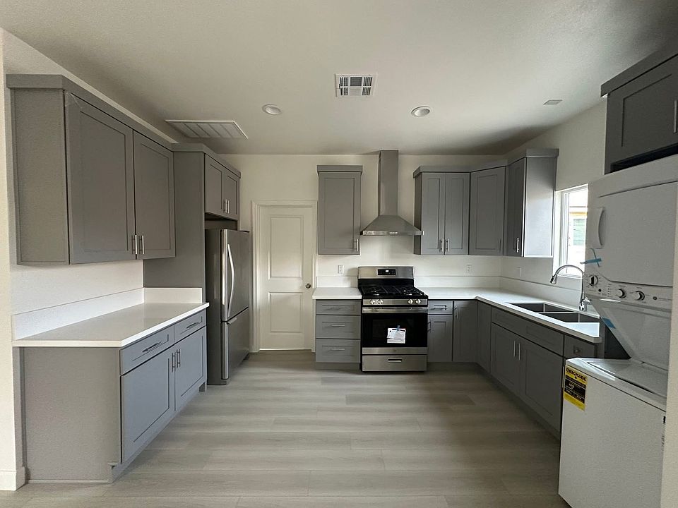 1st image of 13935 Rosita Pl