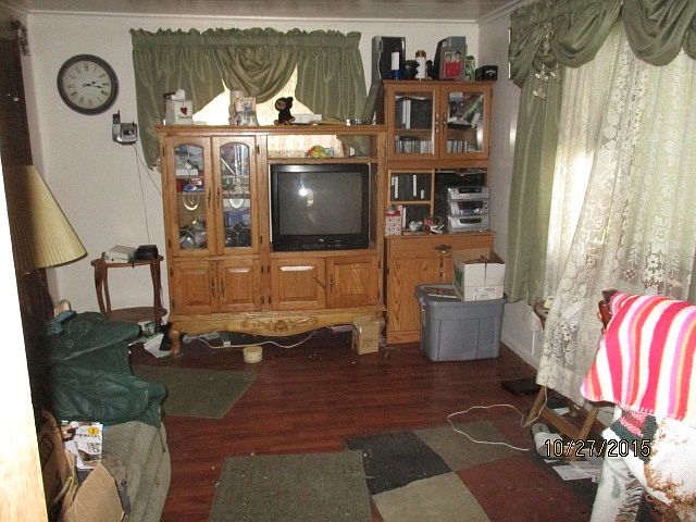 2nd image of 424 Fox Dr