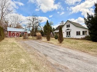 794 Union Rd, Peru, NY 12972