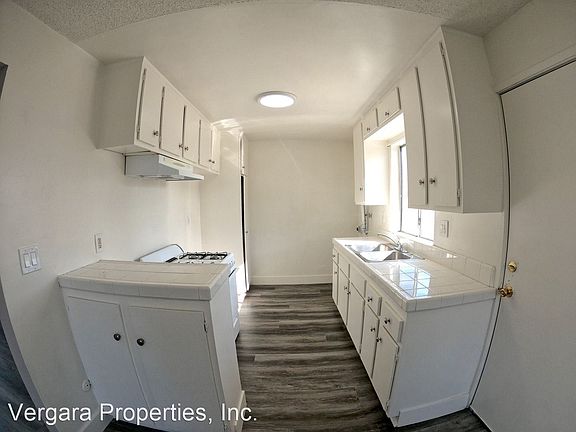 5th image of 1418 W 255th St