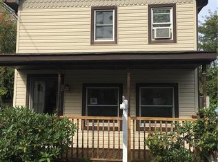 26 Sand St, Garnerville, NY 10923