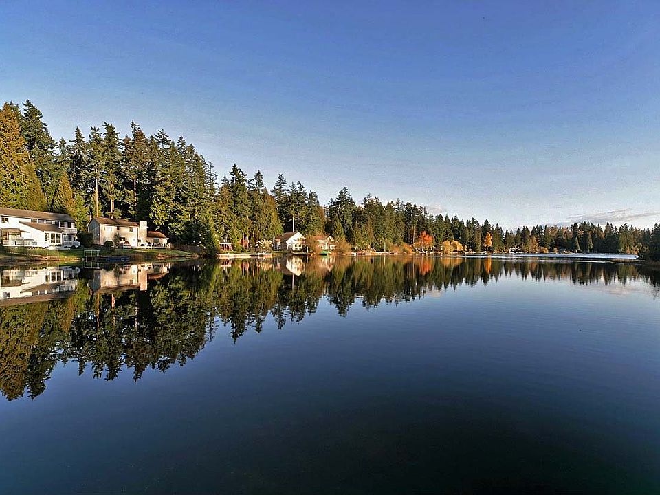 Lake Kathleen - bring your canoe!