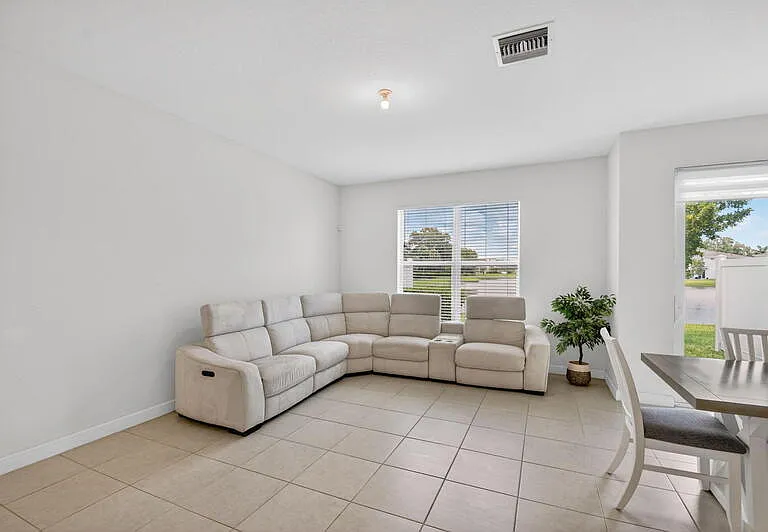 6933 N Harbours Edge Ave — Photo 19