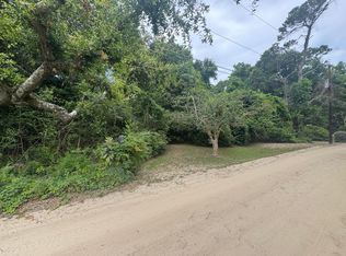 1327 N And South Rd, Charleston, SC 29412