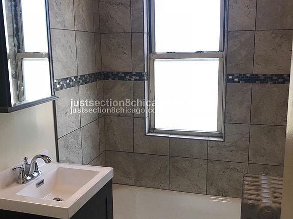 2nd image of 6204 W Wabansia Ave #2