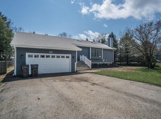 7431 Old Spring St, Racine, WI 53406