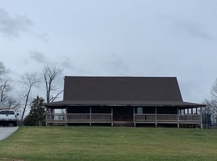 4041 E Pleasant Ridge Rd, Madison, IN 47250