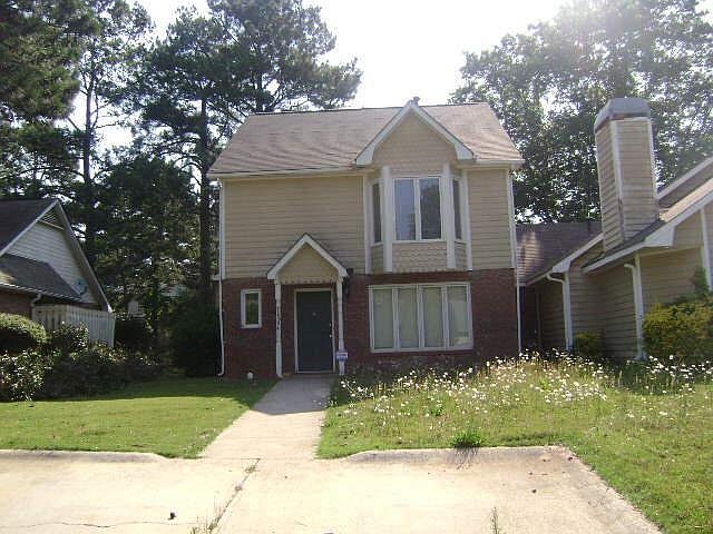 1st image of 2809A Briar Hill Ln SE