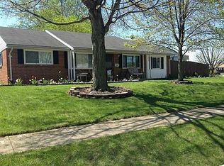 6569 Sterling Dr, Enon, OH 45323