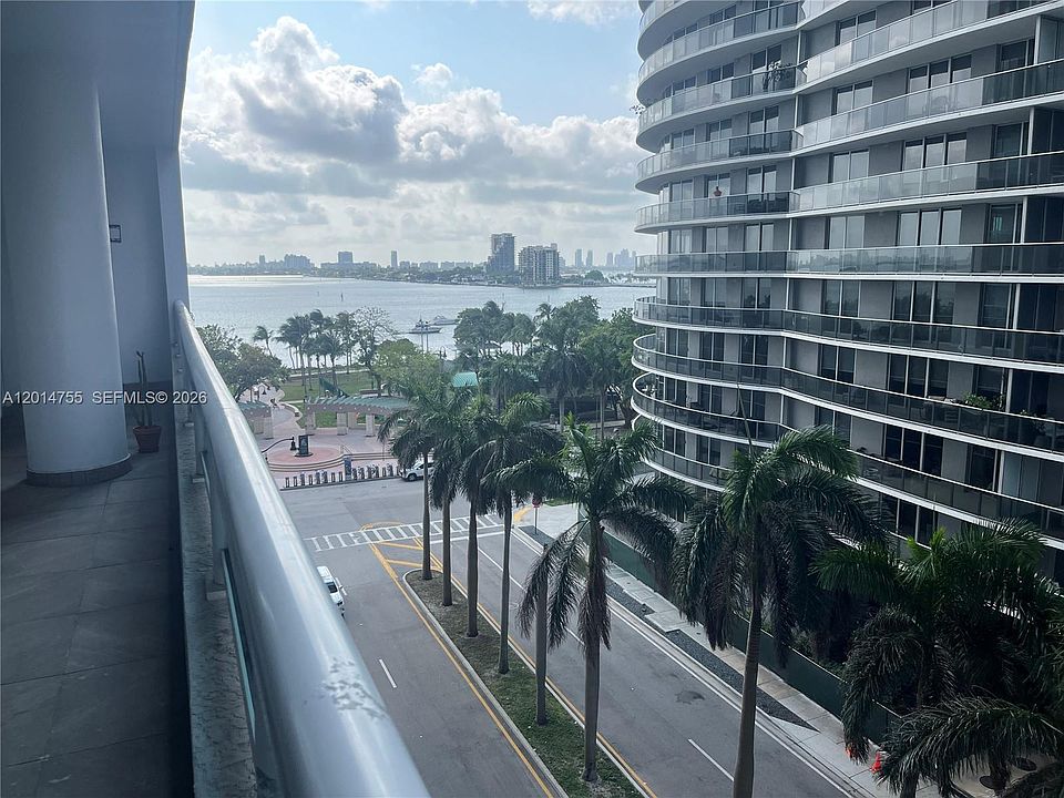 1st image of 1800 N Bayshore Dr APT 614