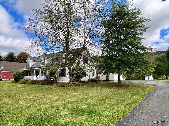 3rd image of 6536 Maples Rd