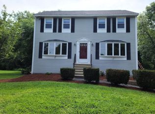 2 Ash Tree Ln, North Billerica, MA 01862