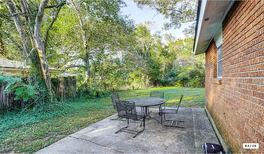 9223 Kingcrest Pkwy — Photo 4