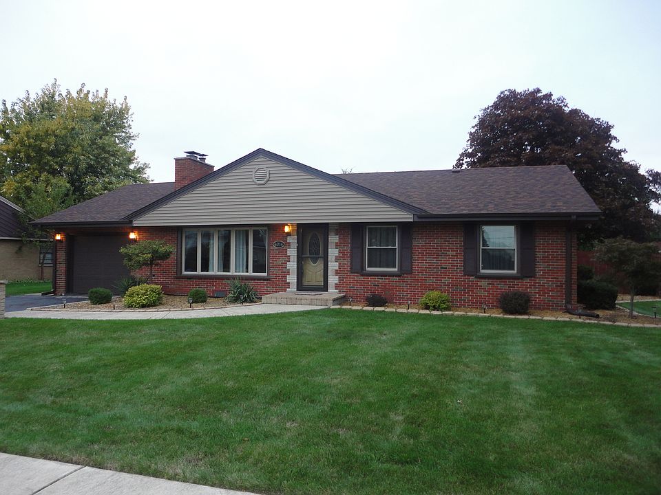 1st image of 6216 W 90th Pl